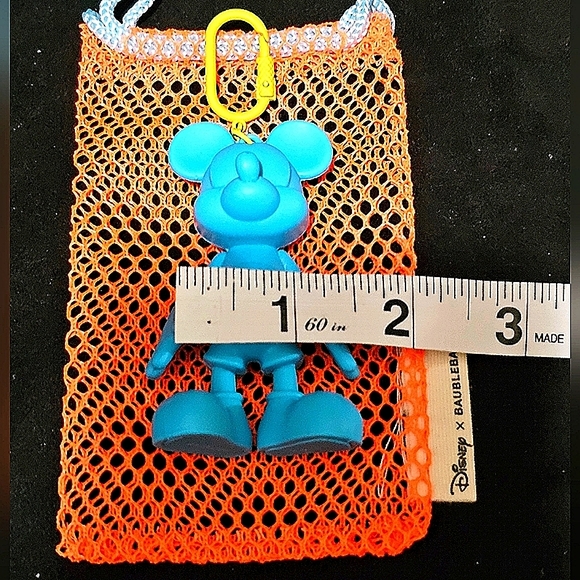 BAUBLEBAR - DISNEY SPORT EDITION MICKEY MOUSE BAG CHARM (NWT) - Picture 10 of 14